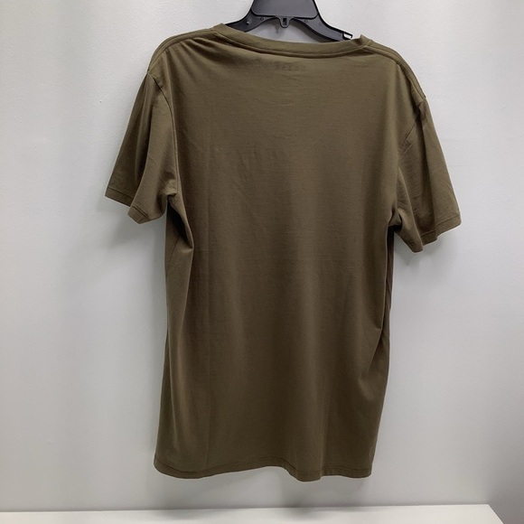 Guess Men’s V-Neck Tee New With Tags - Picture 6 of 6